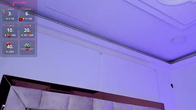 Snapshot of Morriggan chatting on September 2025 08:54:01 PM Morriggan online show from September 2025 08:54:01 PM