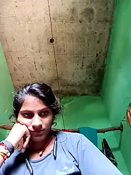 Snapshot of Jyoti_thakurr chatting on September 2025 09:10:02 AM Jyoti thakurr online show from September 2025 09:10:02 AM