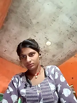 Snapshot of Jyoti_thakurr chatting on September 2025 06:17:01 AM Jyoti thakurr online show from September 2025 06:17:01 AM