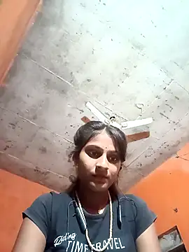 Snapshot of Jyoti_thakurr chatting on October 2025 04:28:01 PM Jyoti thakurr online show from October 2025 04:28:01 PM