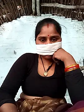 Sheema tyagi online show from November 2025 04:01:02 AM