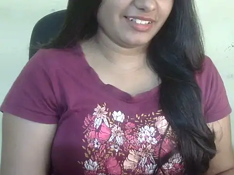 Aanya Hazel online show from November 2025 04:08:01 PM