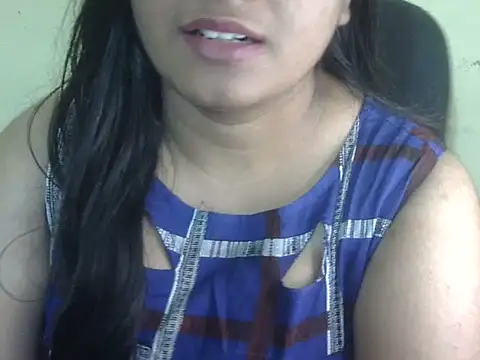 Aanya Hazel online show from January 2026 08:43:01 PM