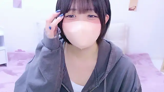 Hinata Sun online show from May 2026 11:28:02 AM