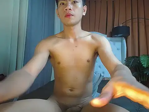 alex cummer online show from January 2026 08:01:01 PM