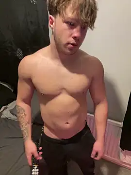 harleybarker online show from November 2025 09:58:01 PM