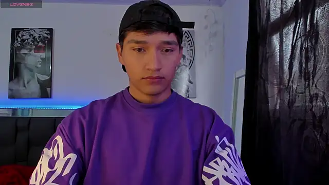 Snapshot of mateo-Esposito chatting on October 2025 04:57:01 PM mateo-Esposito online show from October 2025 04:57:01 PM