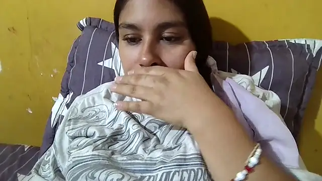 Snapshot of zairabreze chatting on October 2025 02:36:01 PM zairabreze online show from October 2025 02:36:01 PM