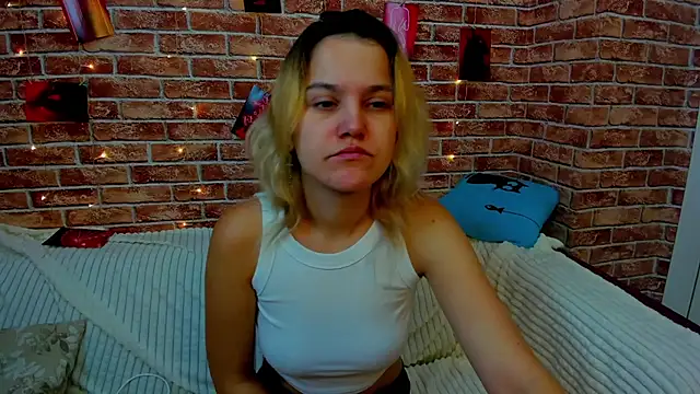 Snapshot of Hot___Jess chatting on September 2025 03:06:02 AM Hot Jess online show from September 2025 03:06:02 AM