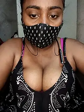 Schii69 online show from February 2026 07:53:01 PM