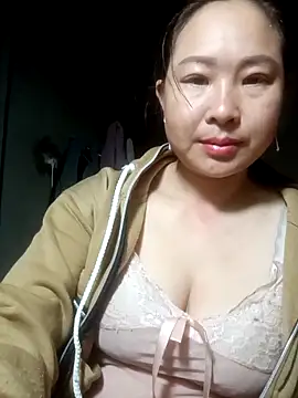 suki-lady online show from November 2025 04:18:01 AM