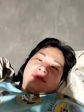 kute-00 online show from October 2025 01:55:02 PM