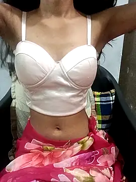 Daizy Shah online show from November 2025 03:02:01 PM