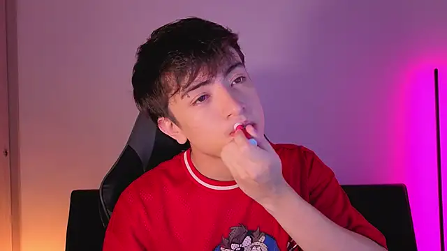 onlinenico online show from November 2025 08:01:01 PM