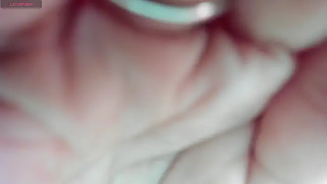 moonligth18 online show from May 2026 08:48:02 PM