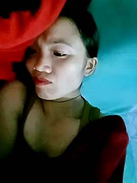 Snapshot of ngan-cute chatting on November 2025 04:20:02 PM ngan-cute online show from November 2025 04:20:02 PM