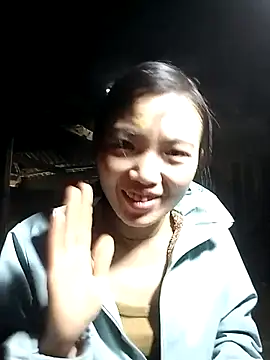 Snapshot of ngan-cute chatting on November 2025 01:40:02 AM ngan-cute online show from November 2025 01:40:02 AM