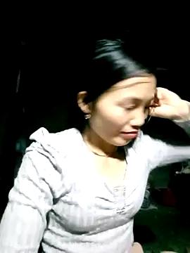 Snapshot of ngan-cute chatting on November 2025 01:53:02 PM ngan-cute online show from November 2025 01:53:02 PM