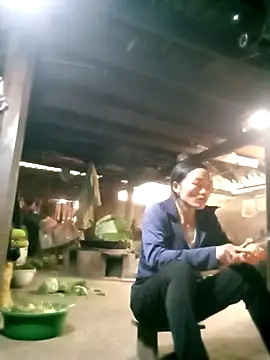 Snapshot of ngan-cute chatting on November 2025 04:12:02 AM ngan-cute online show from November 2025 04:12:02 AM