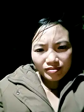 Snapshot of ngan-cute chatting on December 2025 01:28:02 PM ngan-cute online show from December 2025 01:28:02 PM