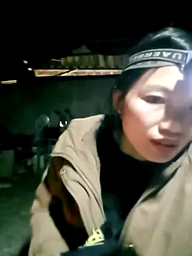 Snapshot of ngan-cute chatting on February 2026 01:44:02 AM ngan-cute online show from February 2026 01:44:02 AM