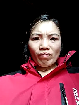 Snapshot of ngan-cute chatting on April 2026 02:26:02 AM ngan-cute online show from April 2026 02:26:02 AM