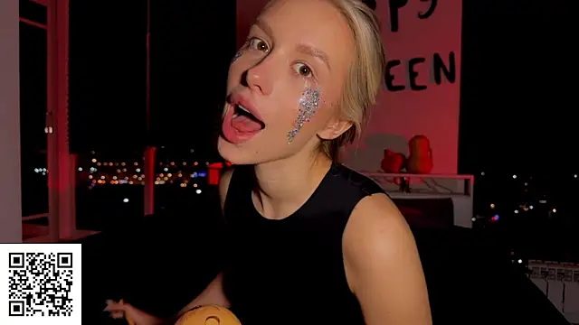 ElysiaXo online show from October 2025 09:27:01 PM