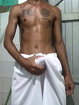 lcsexy45 online show from February 2026 04:15:02 PM