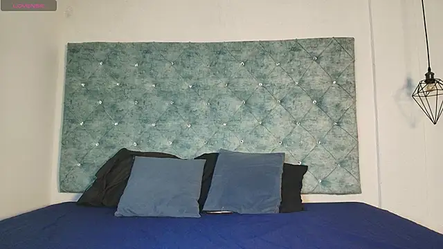 Snapshot of novaa_snow chatting on September 2025 07:39:02 PM novaa snow online show from September 2025 07:39:02 PM