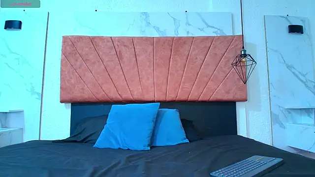 Snapshot of novaa_snow chatting on October 2025 08:09:02 PM novaa snow online show from October 2025 08:09:02 PM