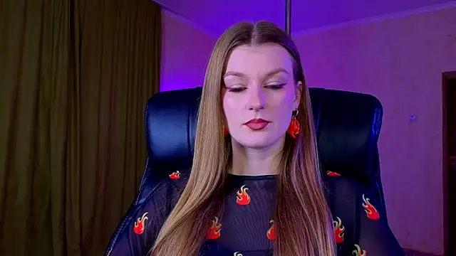 MysticVenus  online show from February 2026 03:21:02 PM