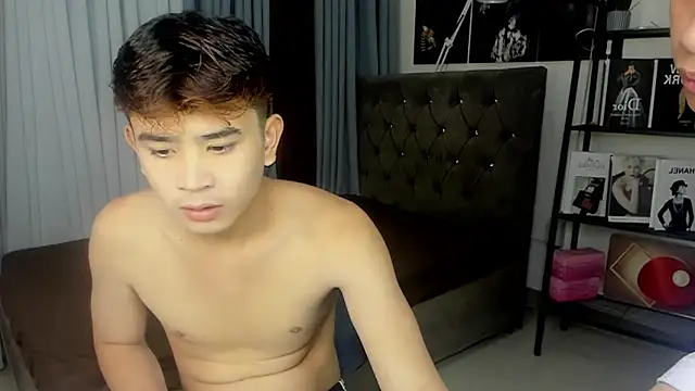 mightyhotcock online show from October 2025 05:10:02 PM