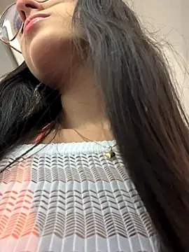 Juanita-Diaz online show from October 2025 08:33:01 PM