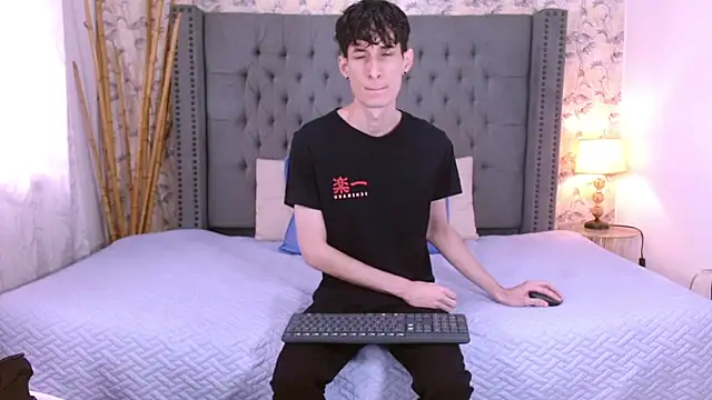 Luke Carter online show from October 2025 12:56:02 PM