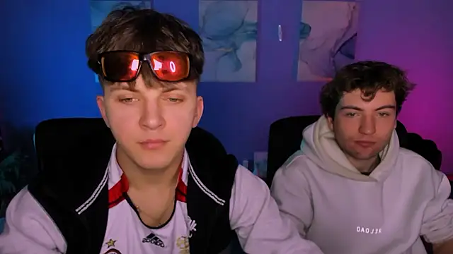 travis wolf  online show from February 2026 10:00:01 AM