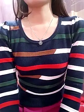 Snapshot of CherryBeii chatting on November 2025 06:41:02 AM CherryBeii online show from November 2025 06:41:02 AM