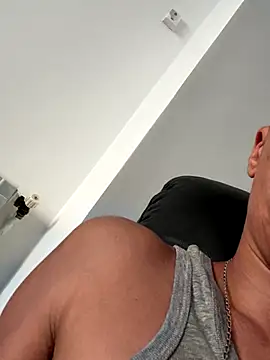 Snapshot of Merousexy282828 chatting on September 2025 04:29:02 PM Merousexy282828 online show from September 2025 04:29:02 PM