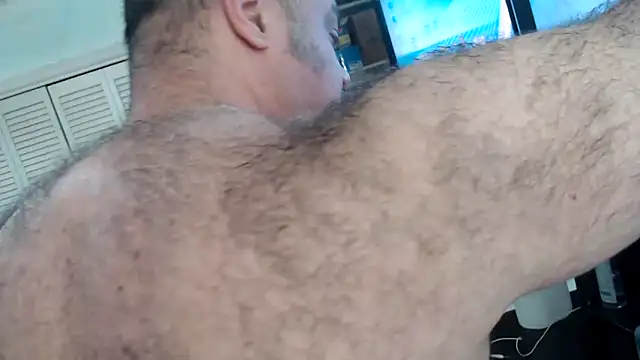 bullmusclejoe online show from November 2025 11:37:02 PM