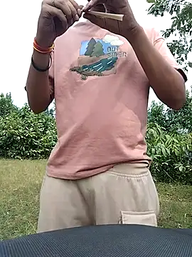 7incpink online show from October 2025 06:03:02 AM