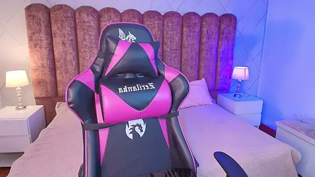 Sweet 1Angel online show from February 2026 03:40:02 AM