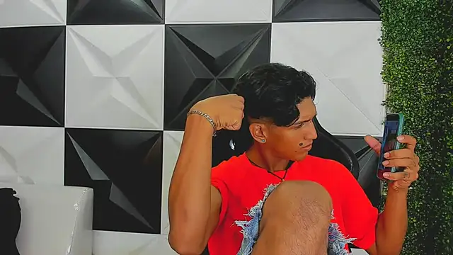 bull cam online show from September 2025 06:41:02 PM