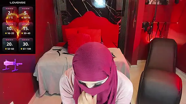 Nayla-Mouna online show from March 2026 08:09:02 AM