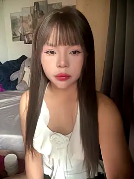 SarahBeii online show from October 2025 03:17:01 AM