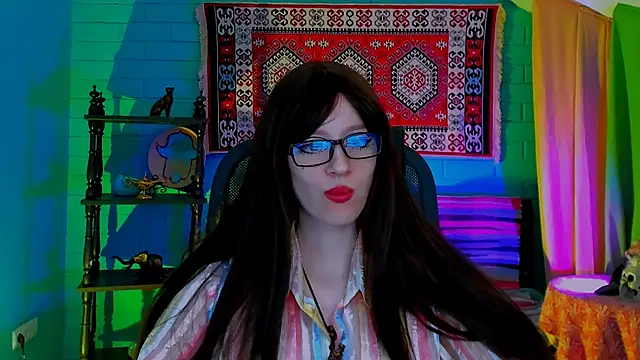 AliceWelch  online show from October 2025 08:13:02 AM
