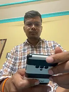 Snapshot of kunwarahuji chatting on September 2025 09:31:01 AM kunwarahuji online show from September 2025 09:31:01 AM