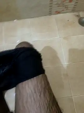 Snapshot of hairy-guy1 chatting on October 2025 05:15:02 AM hairy-guy1 online show from October 2025 05:15:02 AM