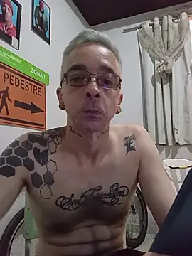 dinho carioca online show from January 2026 01:13:01 PM