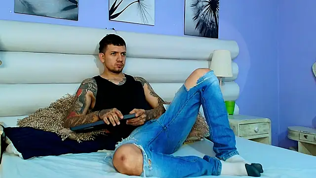 Snapshot of Dante_Flamee chatting on February 2026 12:56:02 PM Dante Flamee online show from February 2026 12:56:02 PM