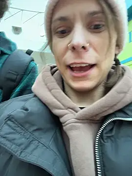 d3luluxx online show from December 2025 08:14:01 PM