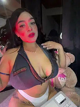 Danna 222 online show from January 2026 05:22:02 AM